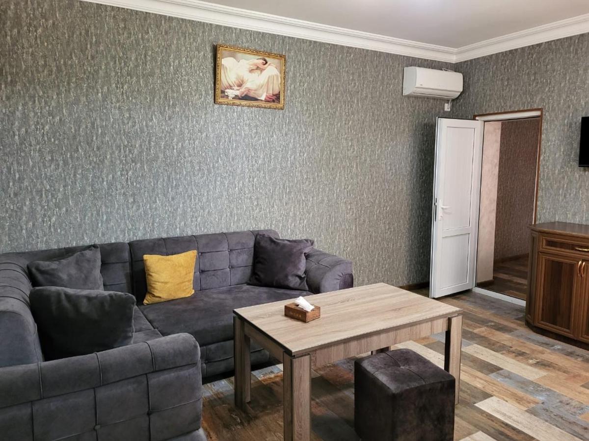 Ralina Restaurant And Hotel Davalinskiy Tsemzavod Exterior photo